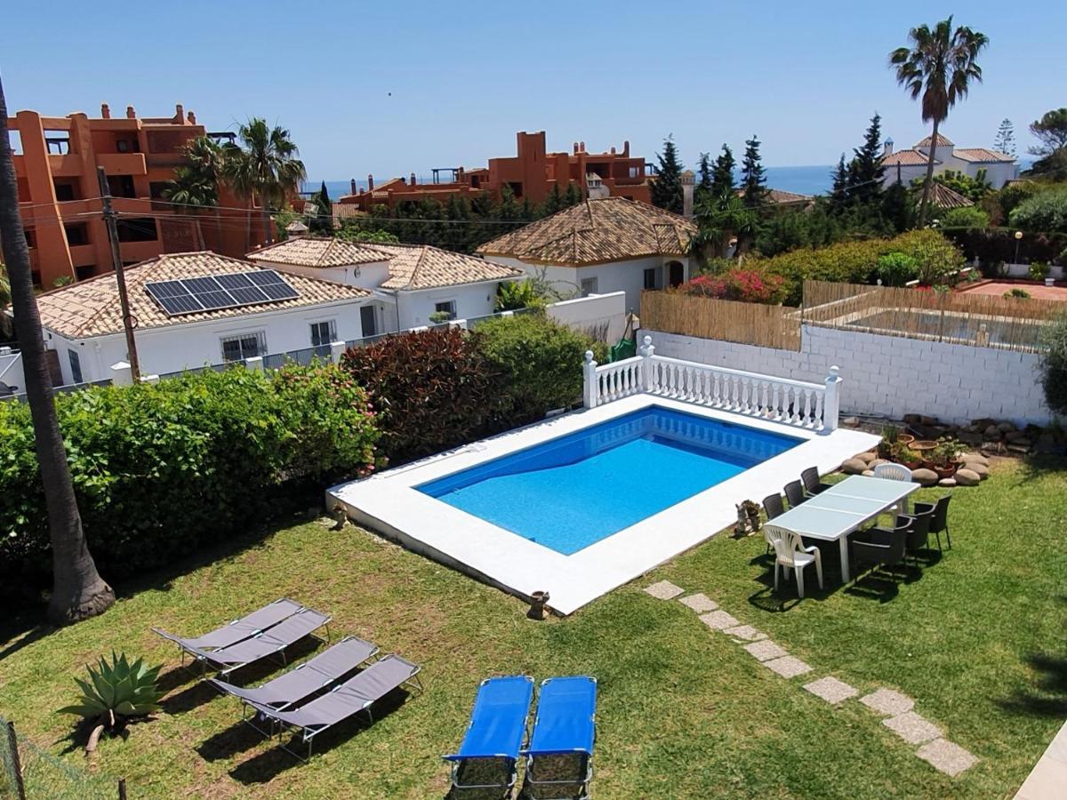 Beautiful 5 Bedroom Villa, Sea Views, Private Pool, Estepona Newly Refurbished ภายนอก รูปภาพ